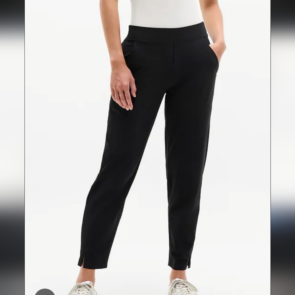 Athleta Black Cropped Ankle Pants